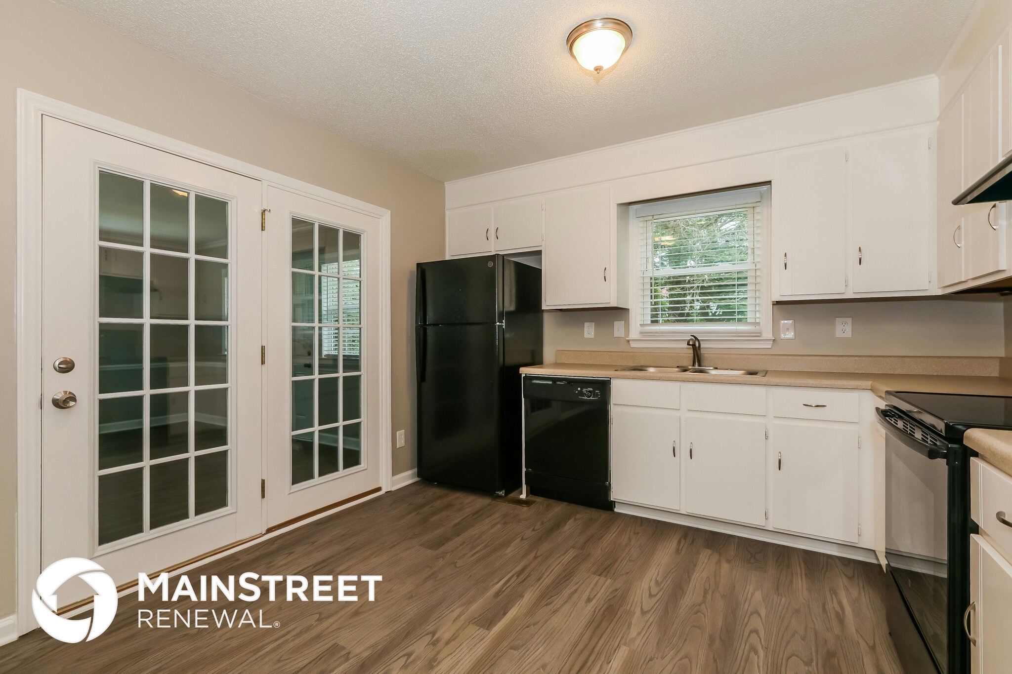 Building Photo - 515 Meadowview Dr