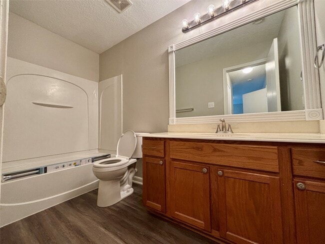 Building Photo - 8816 E Buffalo Cir