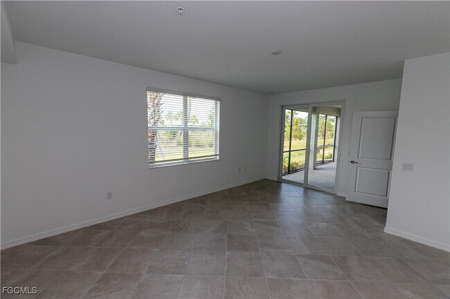 Building Photo - 16524 Kingwood Ln