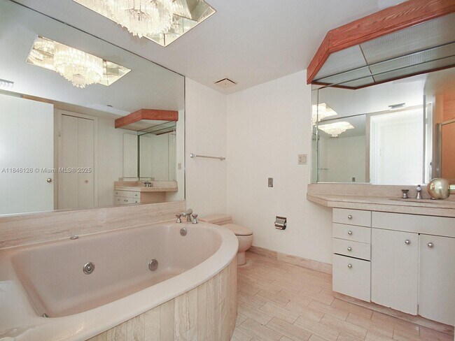 Building Photo - 19355 Turnberry Way