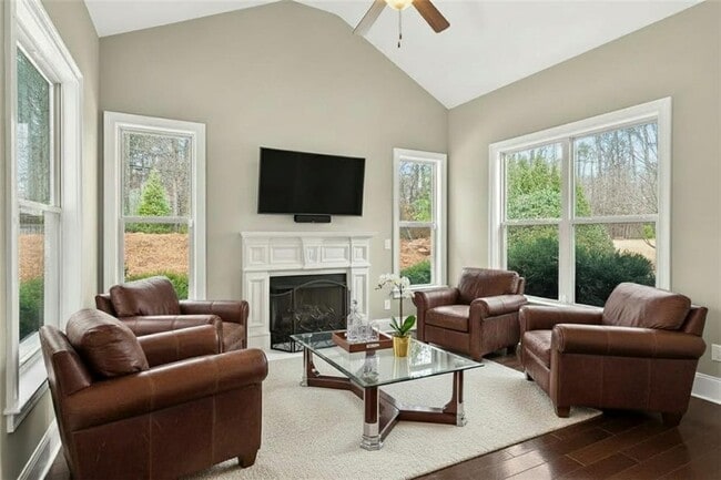 Building Photo - 2607 Lulworth Ln