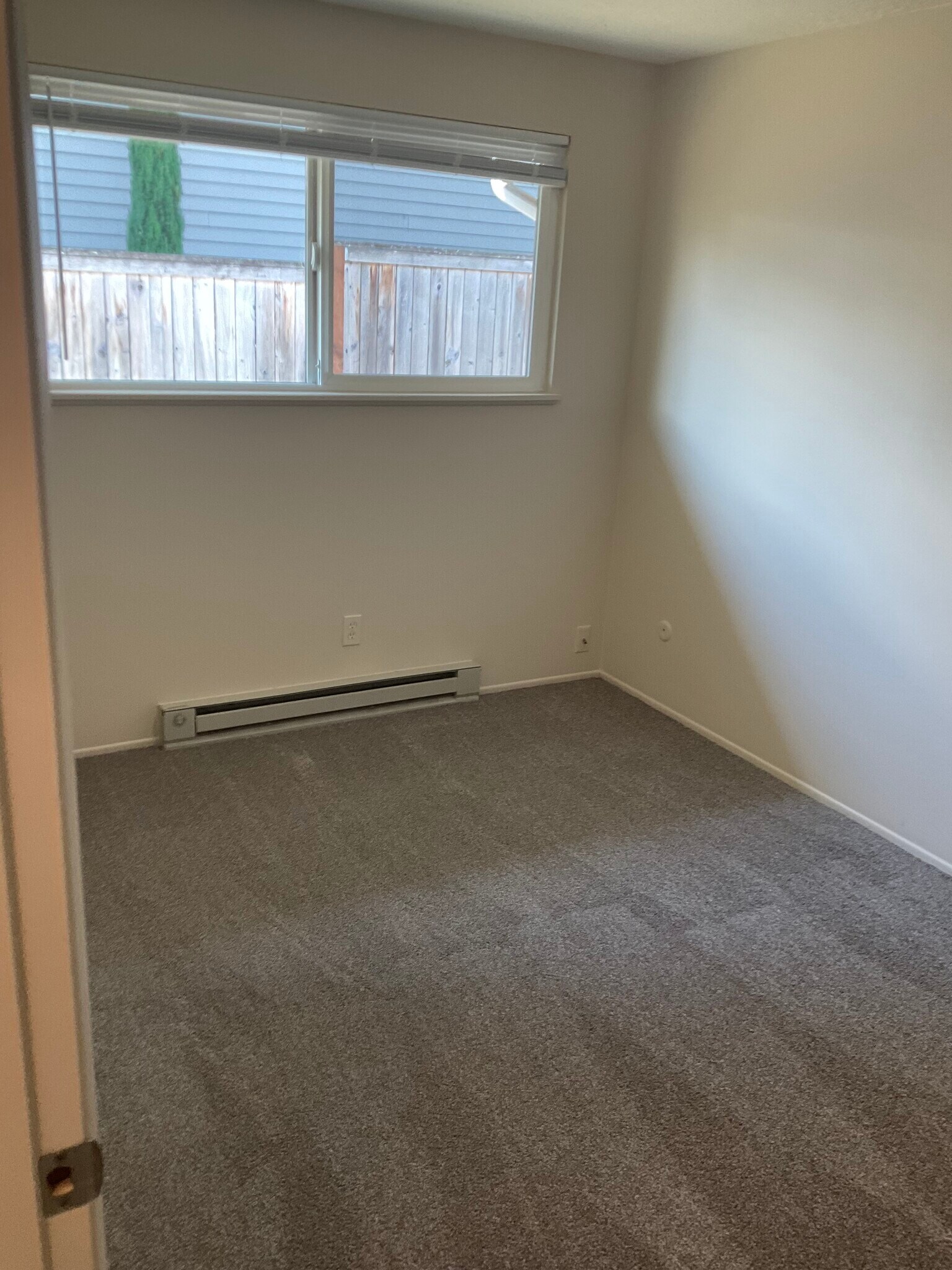 Bedroom - 434 S Idaho St