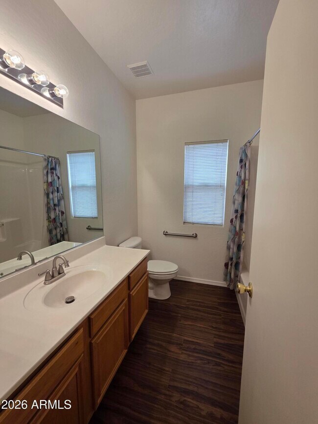 Building Photo - 1825 W Desert Willow Dr