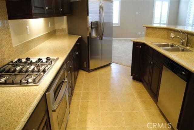 Building Photo - 23 Keepsake