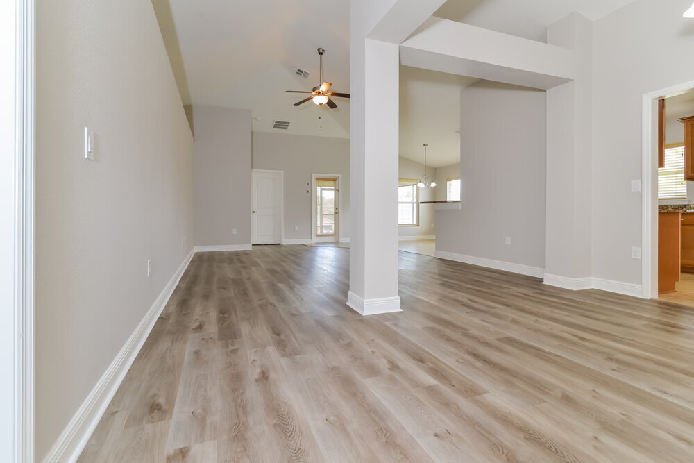 Building Photo - 905 Chestnut Dr