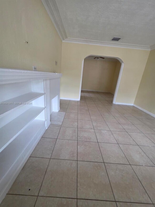 Building Photo - 315 NW 53rd St