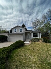 Building Photo - 3 bed, 1 bath Tri-level Home in Foxstone Neighborhood