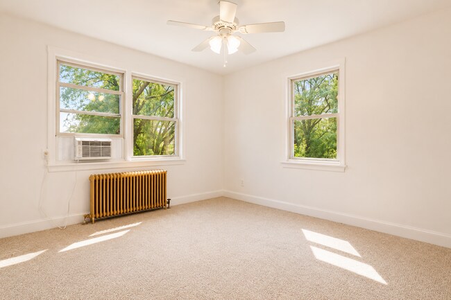 Building Photo - 3937 S St. SE, Unit 108