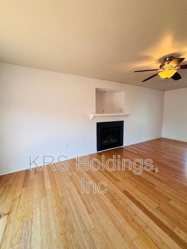 Building Photo - 5701 Piney Ridge Ct