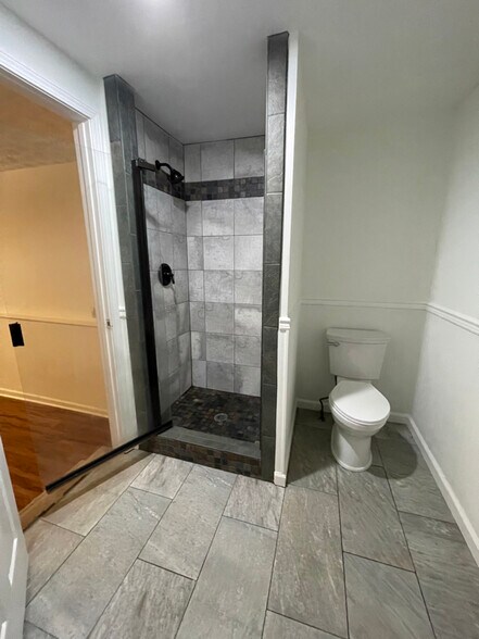 Building Photo - 5490 E Emerald Ct