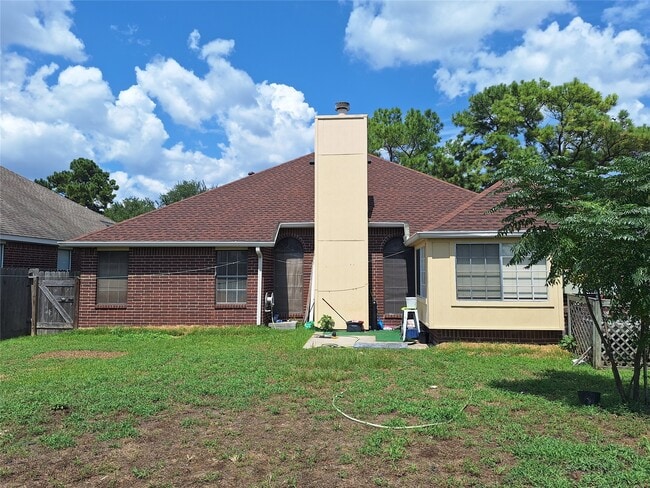 Building Photo - 20323 Concord Hill Dr