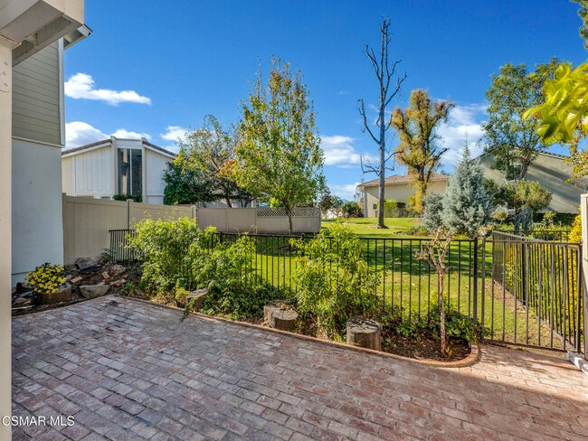 Building Photo - 3811 Lake Harbor Ln