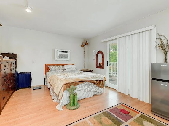 Building Photo - 4388 Bellflower Dr