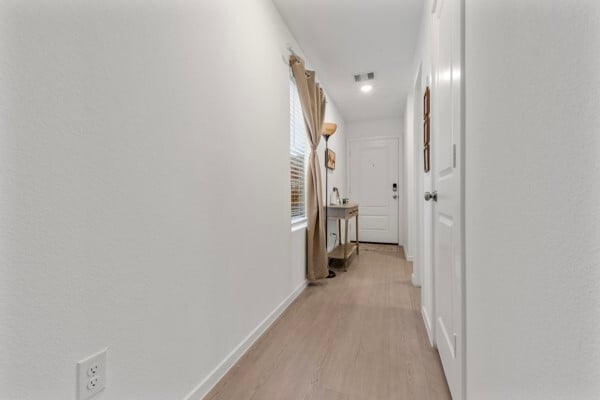 Building Photo - 18279 Via Aurelia Dr