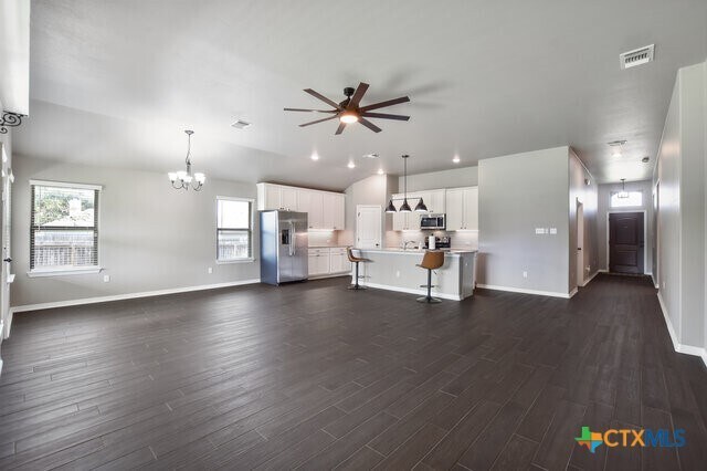 Building Photo - 1802 Rustic Manor Dr