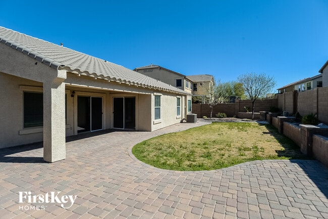 Building Photo - 1263 W Busa Dr