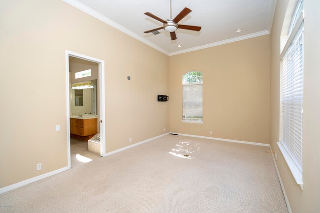 Building Photo - 3668 Windmoor Dr