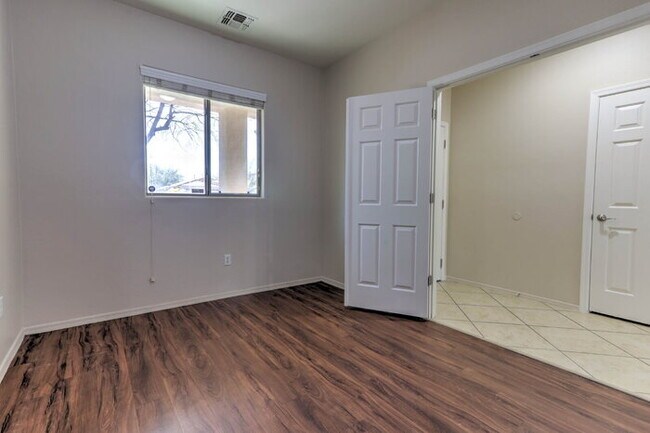 Building Photo - 50% OFF FIRST MONTH RENT!!!!!!!!!!!!!!! Rancho Sahuarita