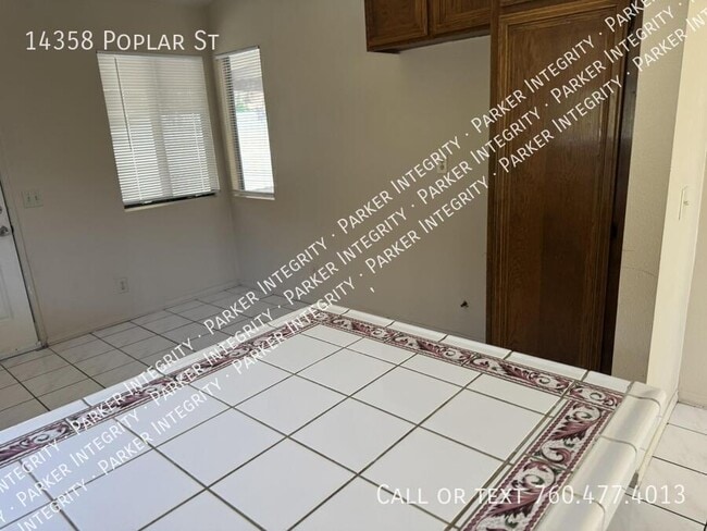 Building Photo - 14358 Poplar St