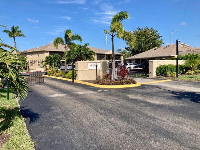 Gated Mystic Gardens - 5321 Summerlin Rd