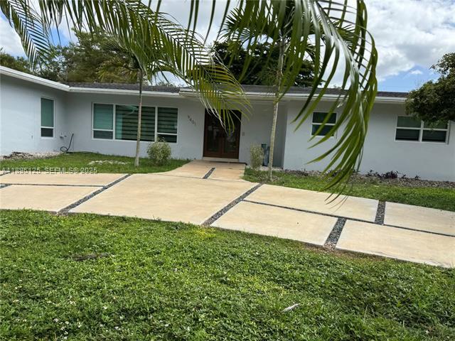 Building Photo - 9401 SW 69th Ct