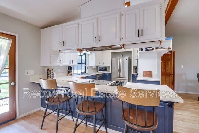 Building Photo - 3289 Altoro Ln