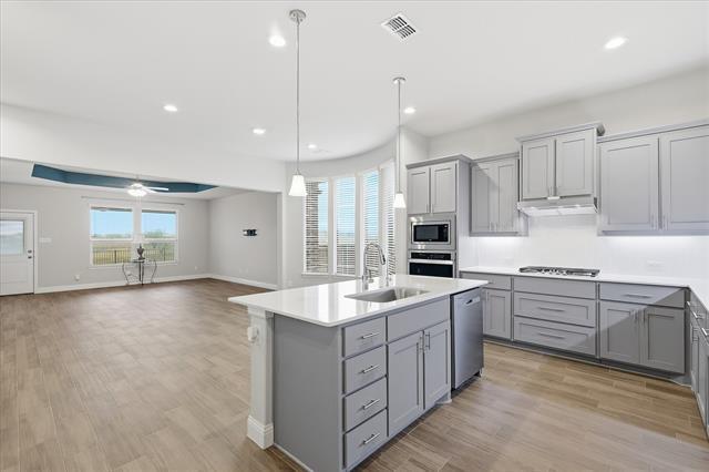 Building Photo - 2244 Knightsgate Rd