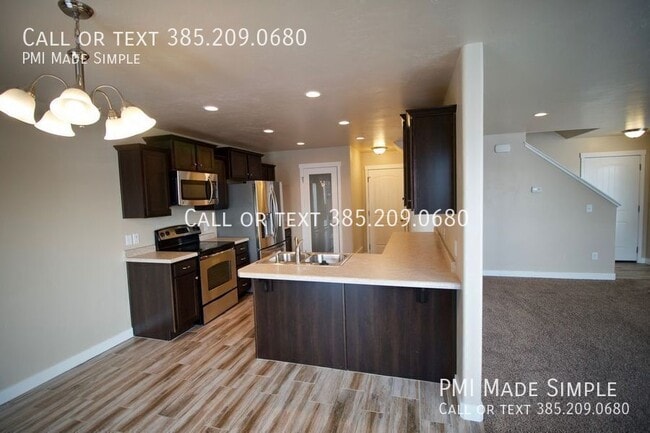 Building Photo - 14779 Stonehenge Pl