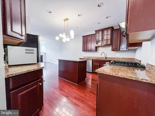 Building Photo - 3909 Beeker Mill Pl