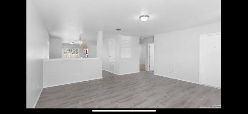 Building Photo - 9679 Acadian Dr
