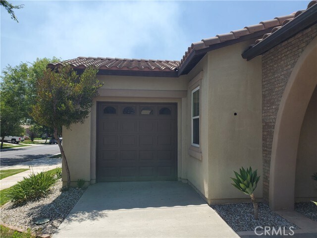 Building Photo - 36124 Eagle Ln