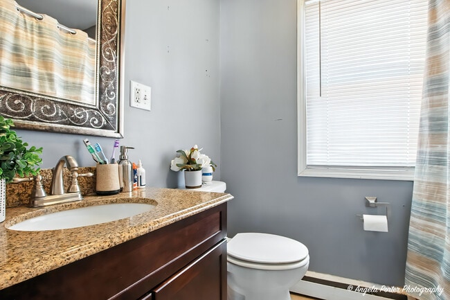 Building Photo - 37319 Granada Blvd