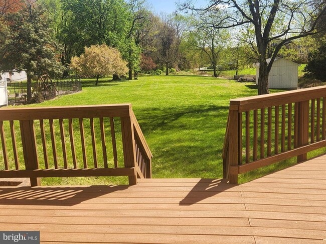 Building Photo - 5419 Sargent Rd