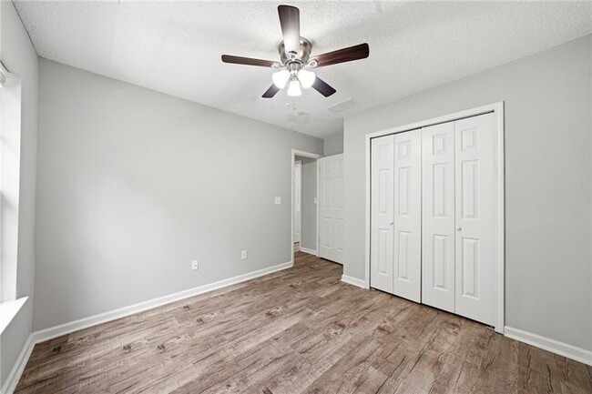 Building Photo - 5682 Lawley Rd
