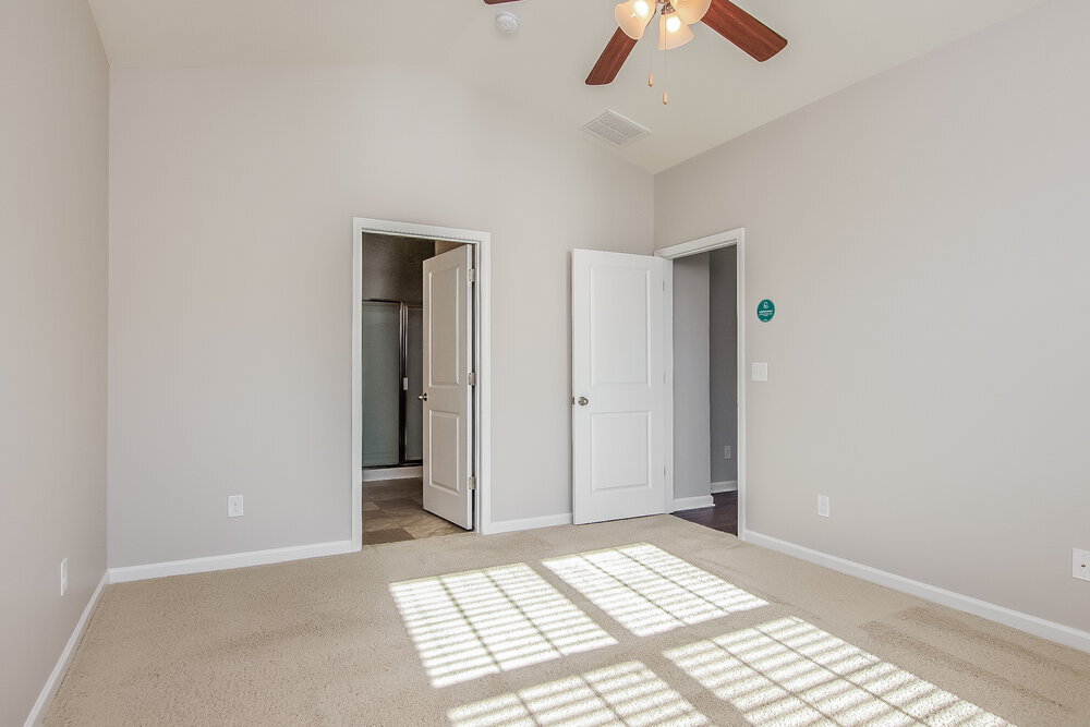 Building Photo - 621 Rose Mallow Dr