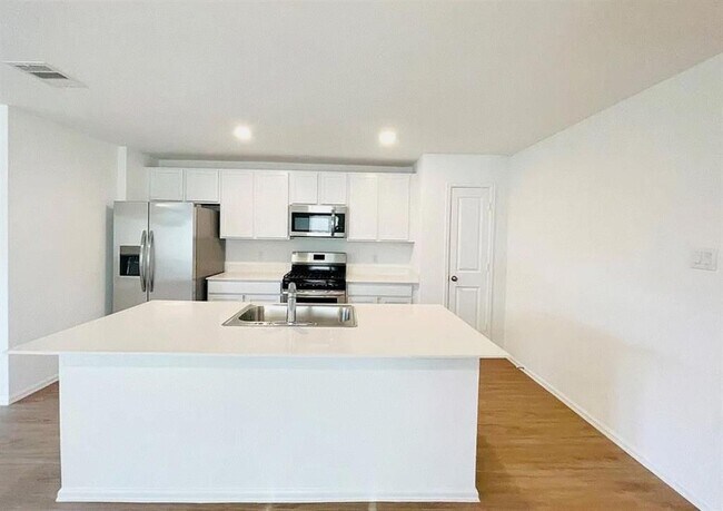 Building Photo - 1499 Twilight Grn Dr