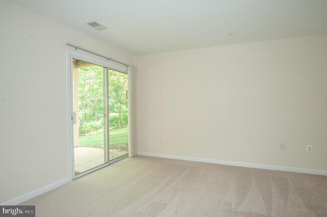 Building Photo - 5958 Founders Hill Dr