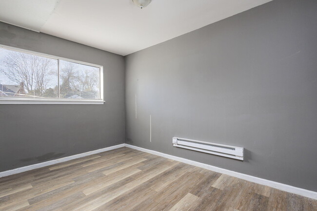 Building Photo - 19625 Conant St