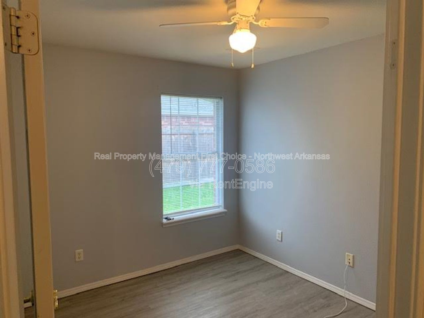Building Photo - 890 Sunflower St