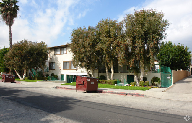 Building Photo - Palmer Park Manor