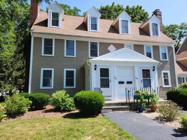 Primary Photo - Newton Manor 3 Bedroom Townhome