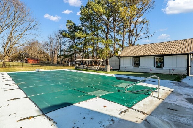 Building Photo - 311 Joe B Jackson Pkwy