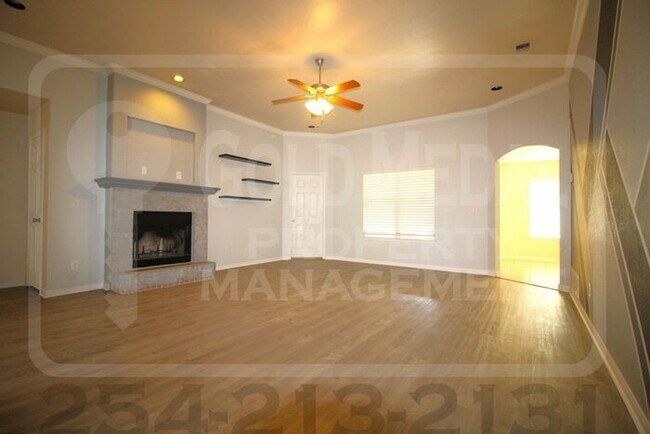 Building Photo - 602 Aries Ave