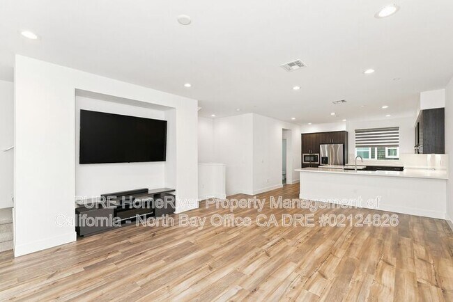 Building Photo - 295 Gambrel Cir