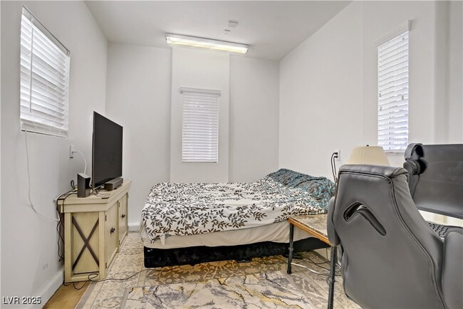 Building Photo - 10505 Bambola Pl
