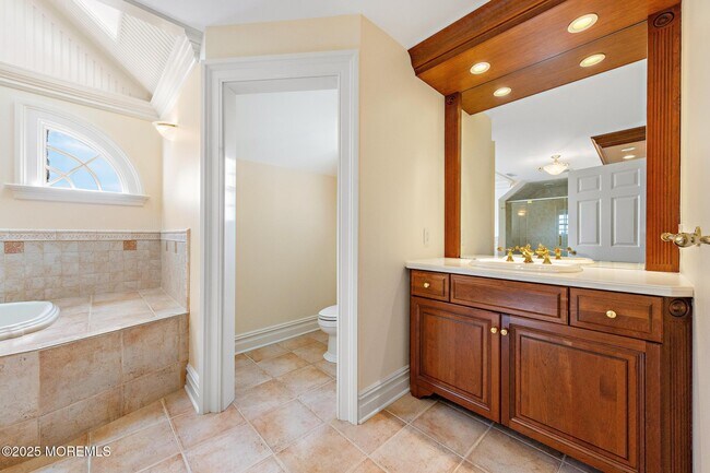 Building Photo - 13 Driftwood Ln