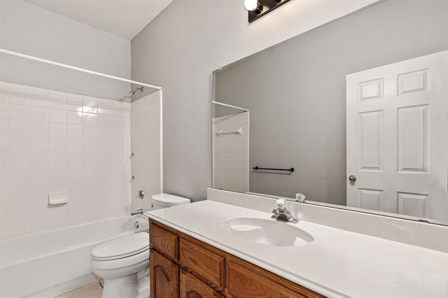 Building Photo - 1712 Eastfork Ln