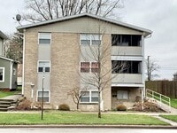 Building Photo - 1 Bedroom Apartment For Rent