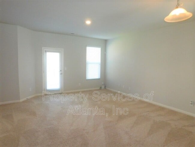 Building Photo - 2633 Parrish Ct
