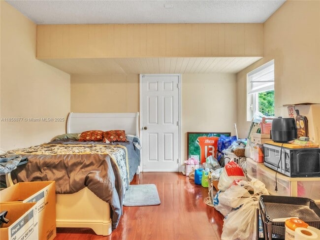 Building Photo - 15851 SW 108th Ave